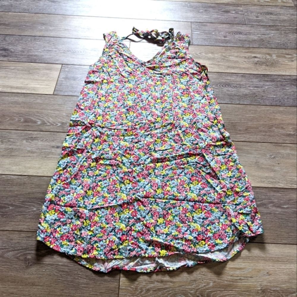 Gap summer dress or swim cover up floral size medium great condition